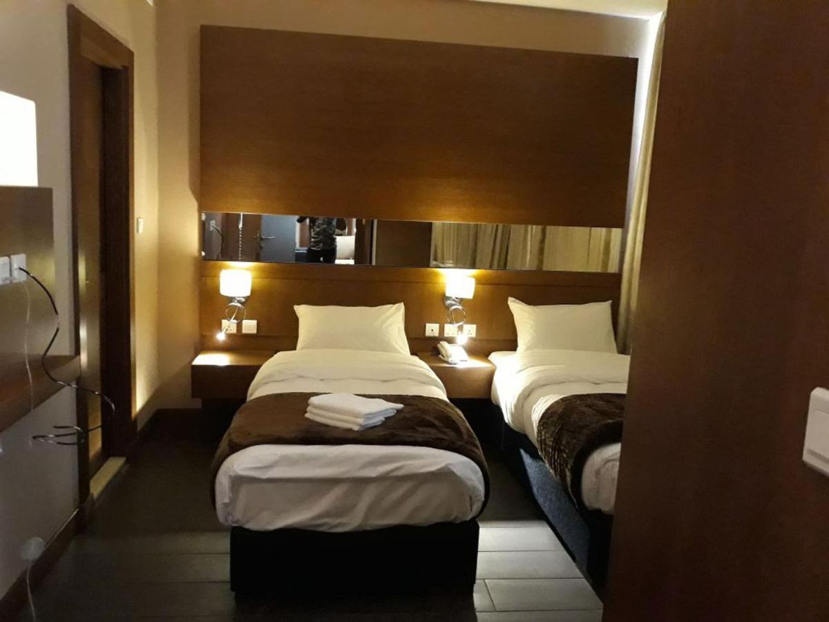 Seventh-Star Hotel 安曼 外观 照片